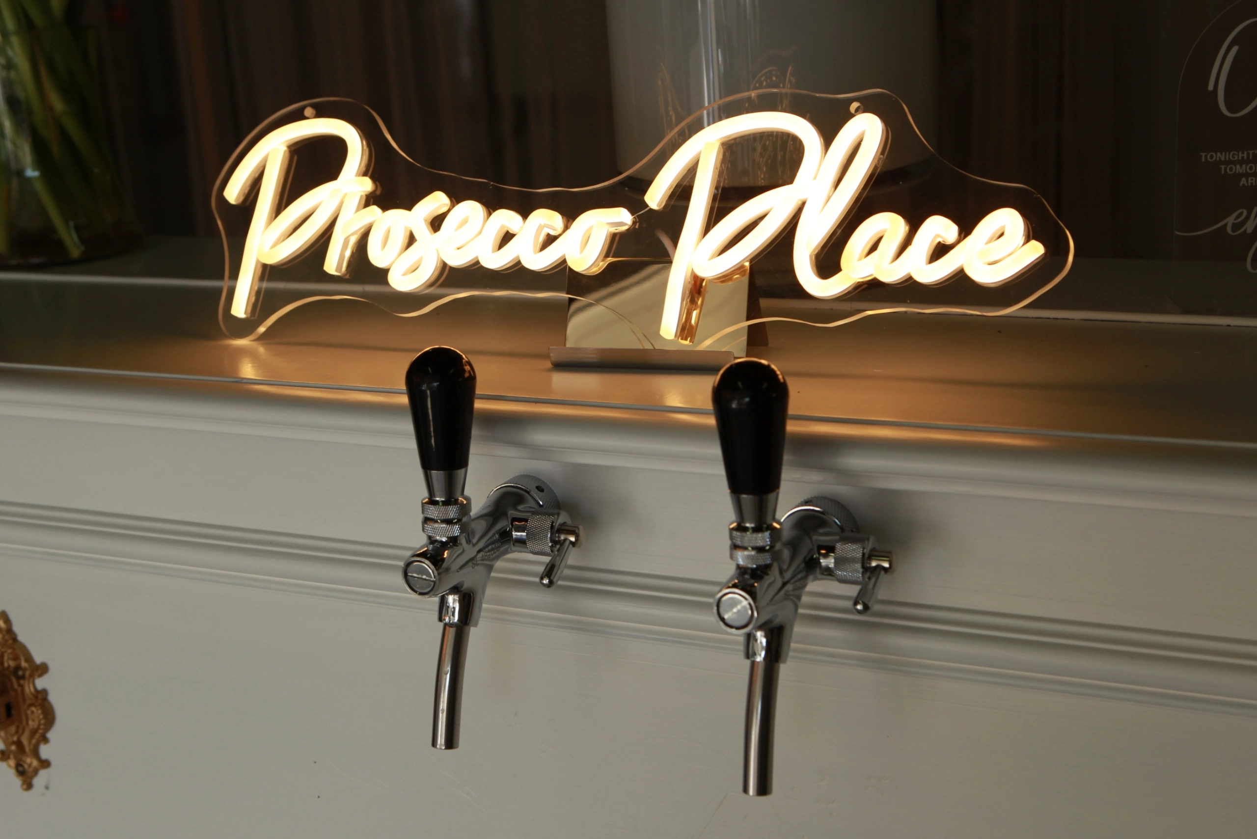 mobilny-prosecco-piano-bar-bratislava